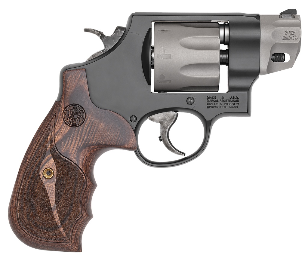 Smith and Wesson 327 Performance Center 1