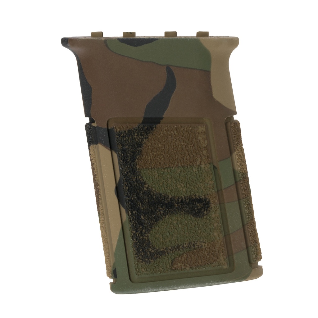 B5 VERTICAL GRIP M-LOK WOODLAND