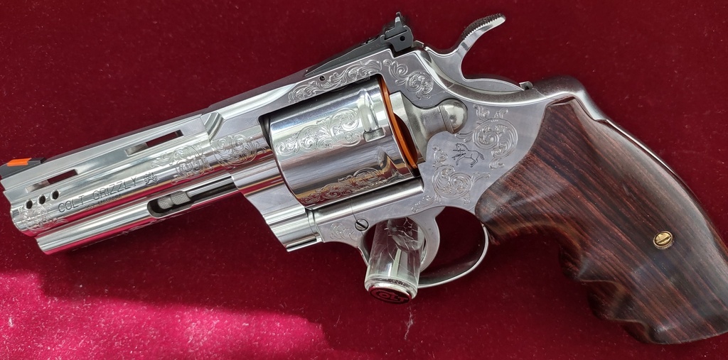 COLT CUSTOM SHOP GRIZZLY 357MAG 4.25 MACHINE ENG