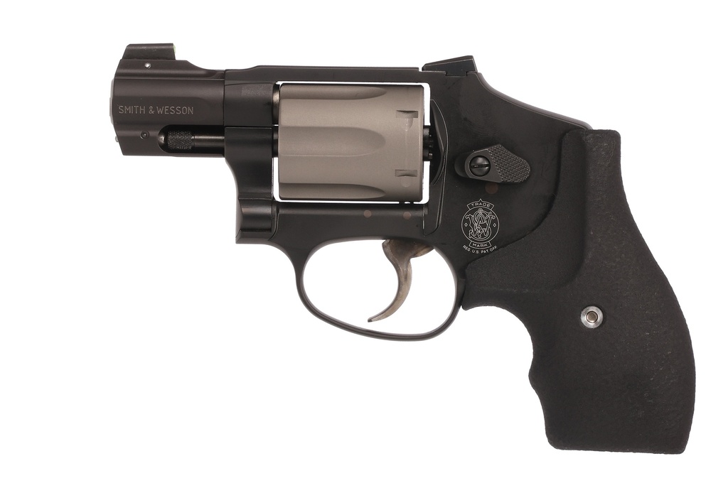 Smith and Wesson 432UC TI 32H&R 1-7/8" 6RD BLACK